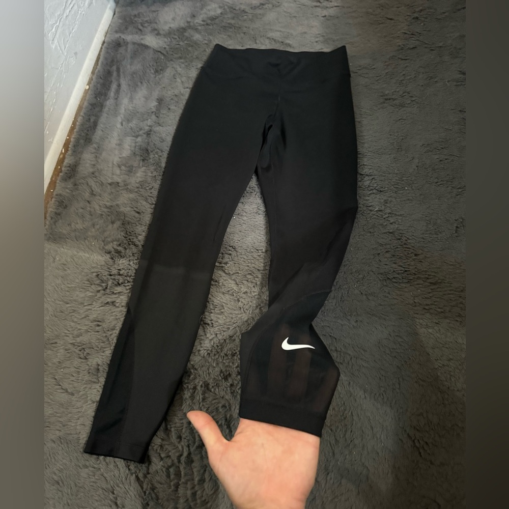 Nike leggings